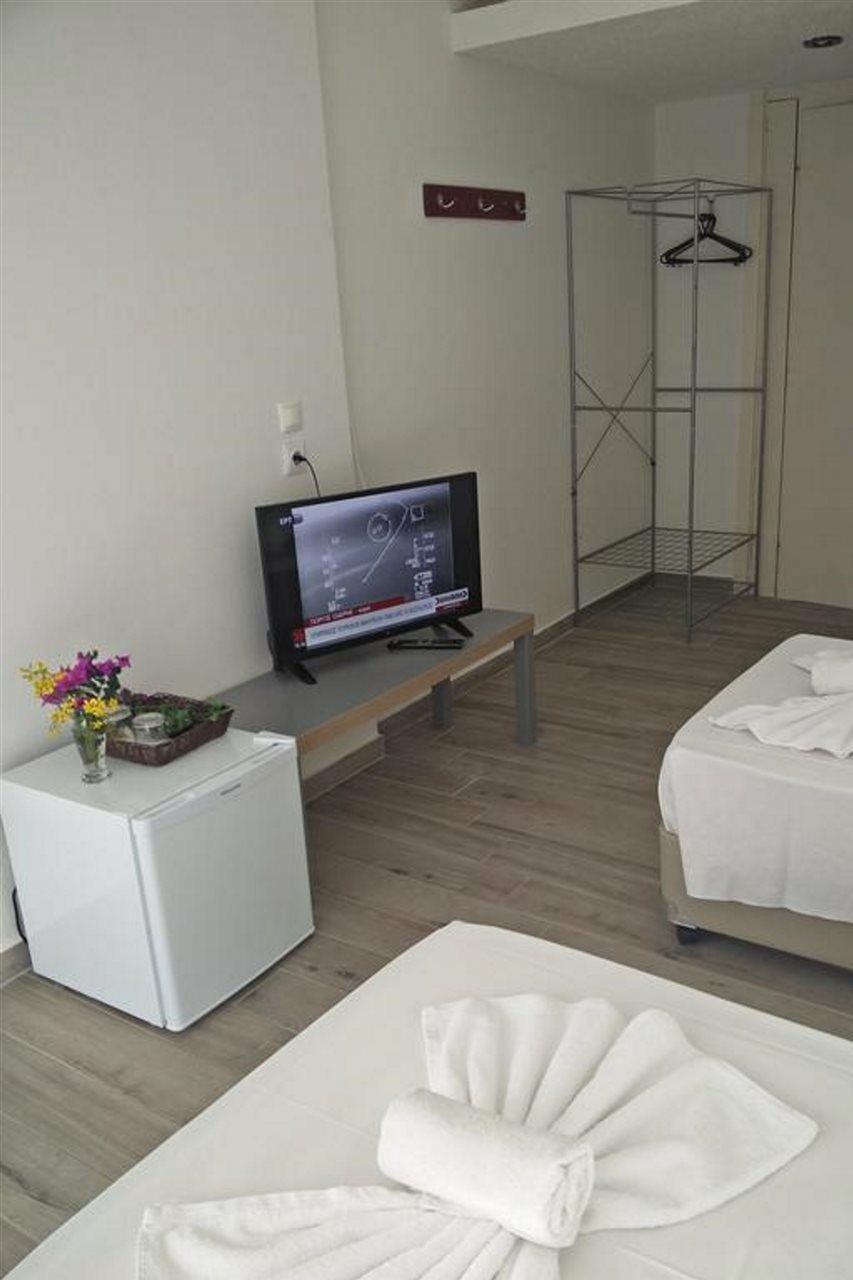 New York Hotel Rhodes City Екстериор снимка
